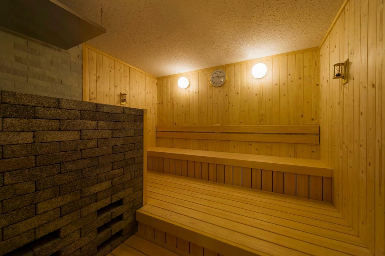 Art Hotel Narita Buitenkant foto